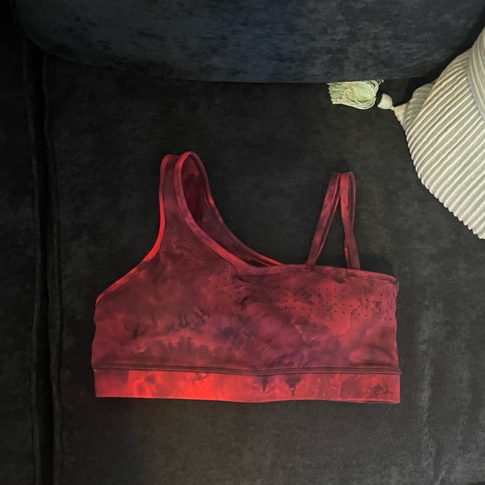 By Stefi Cohen A-bra